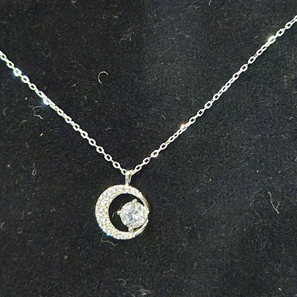 Dazzling Moissanite And 925 Silver Moon Pendant Necklace #40 - Picture 1 of 4